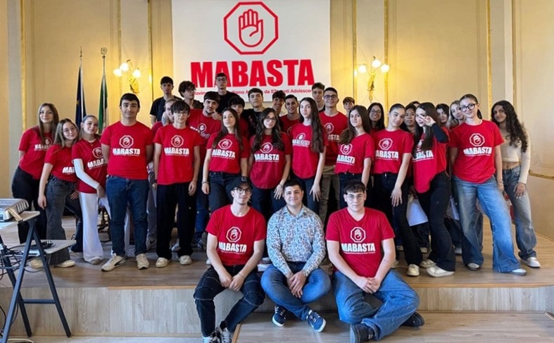 Bullismo e cyberbullismo: il Modello Mabasta entra in 1.870 classi italiane