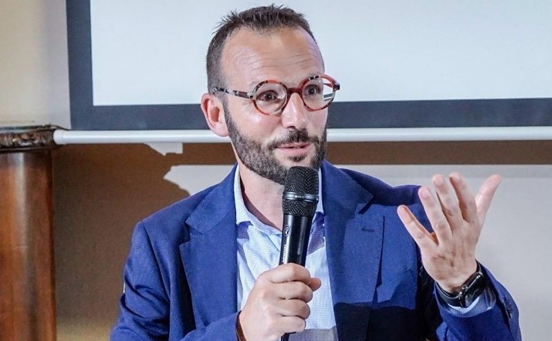 La frattura tra fiducia e nostalgia: un bivio per i territori