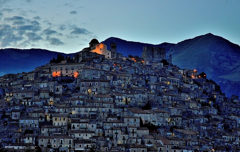 caccia bandiere arancioni tci 4