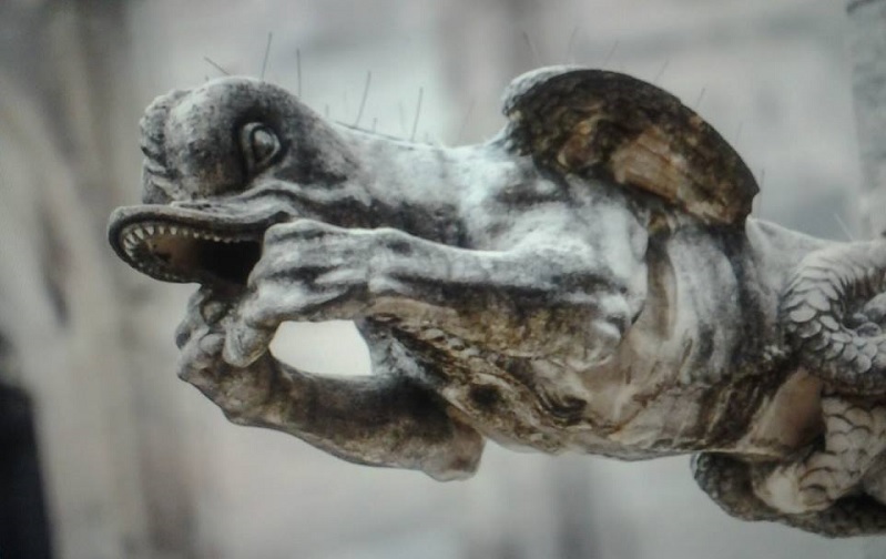 Il diavolo sul Duomo di Milano draghetto