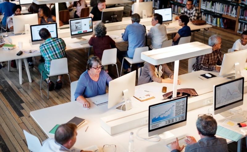 Dritti al Punto: al via 18 progetti per la formazione digitale e l’inclusione sociale 