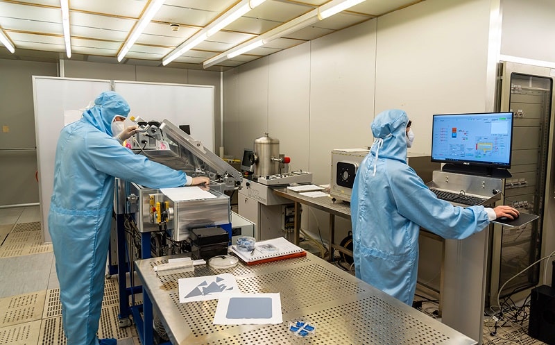 laboratorio celle fotovoltaiche01