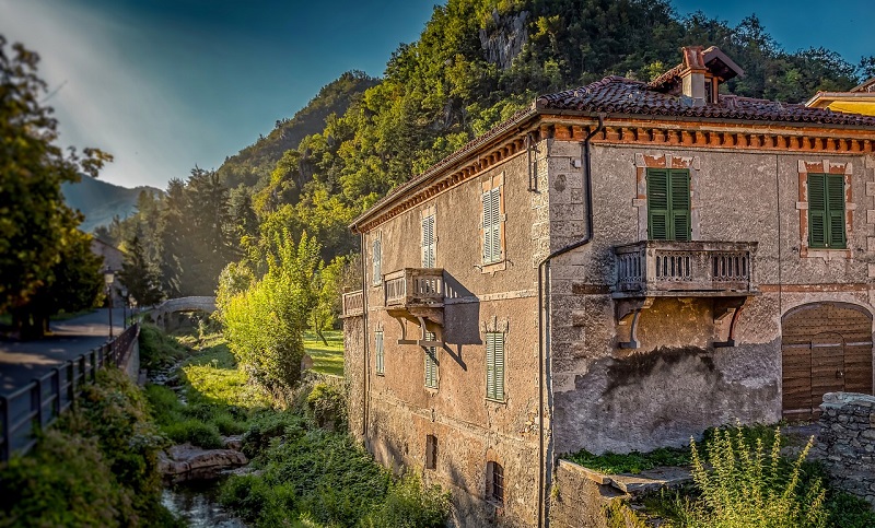 piemonte bando aree interne