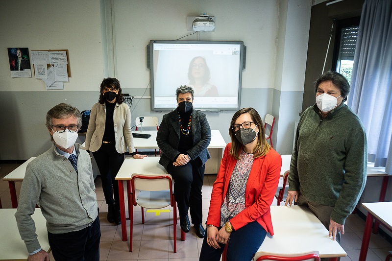 team di Cyber scuola per nonni